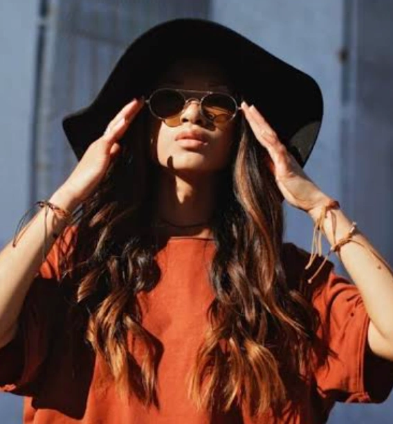 Natyash, fashion style creator at Erothots