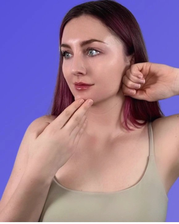 Sage, facial and facial massage specialist at Erothots