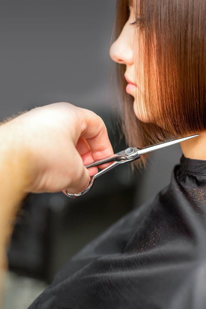 Precision Women's Haircut Design